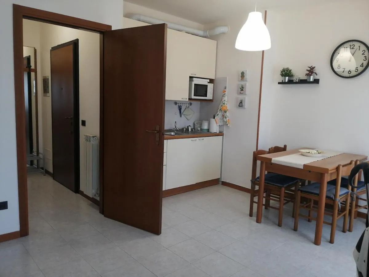 Olimpo Apartament Como