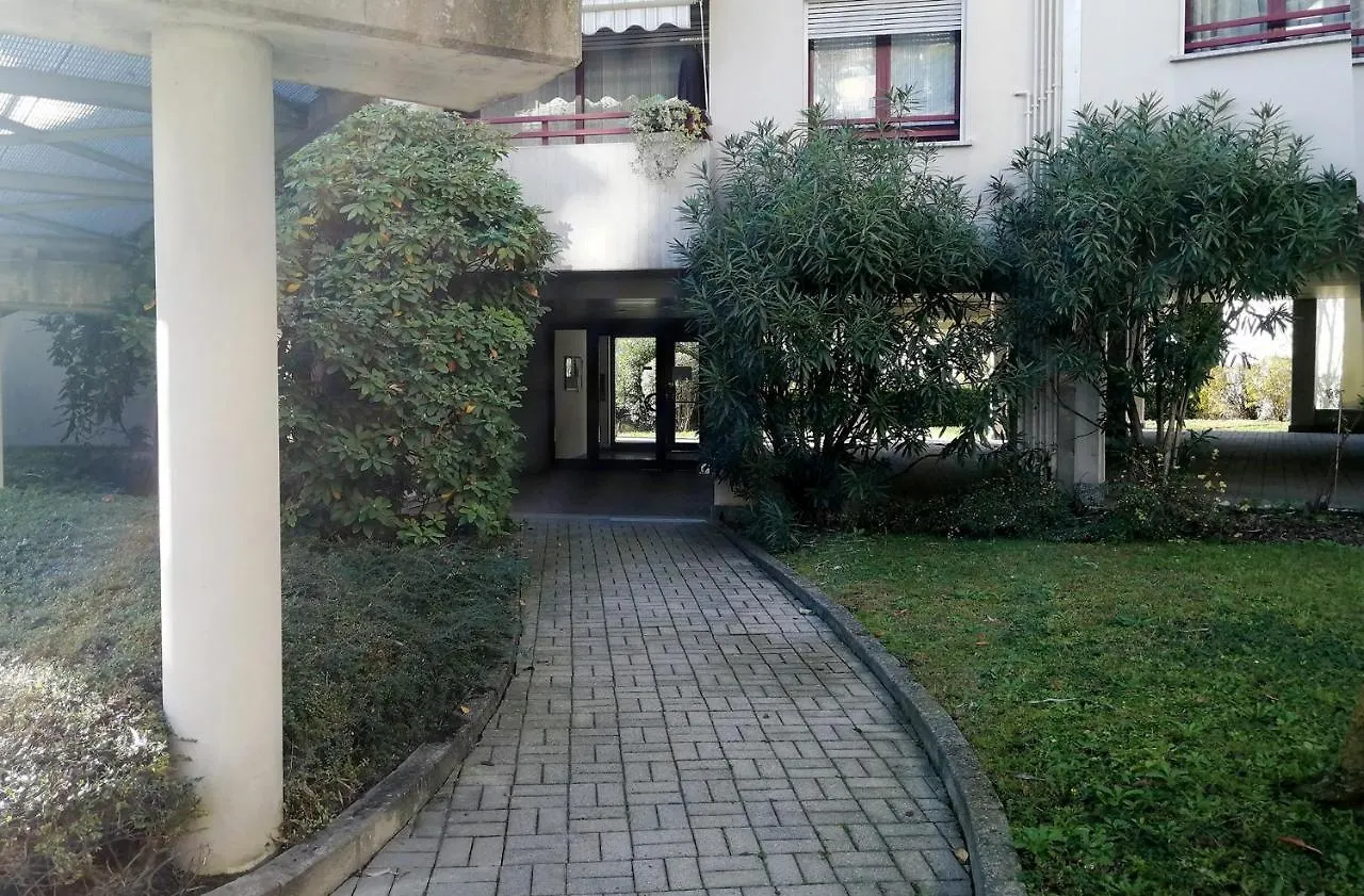 Apartment Olimpo Apartament Como